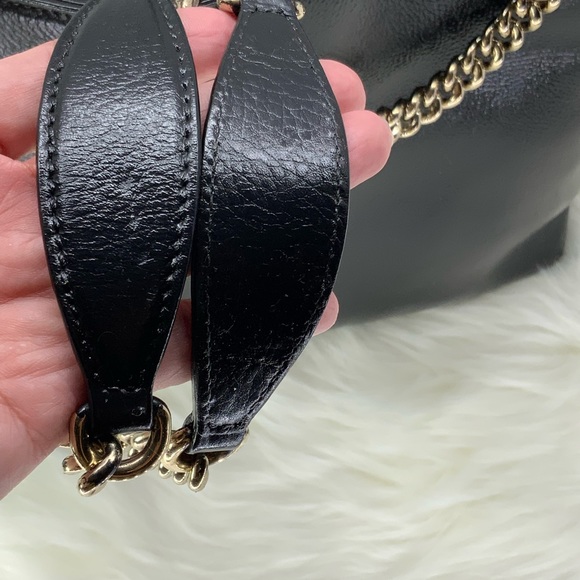 Auth GUCCI Tote Bag Soho Chain GG Black Leather Hand Bag & Leather Flower Charm - Picture 4 of 16